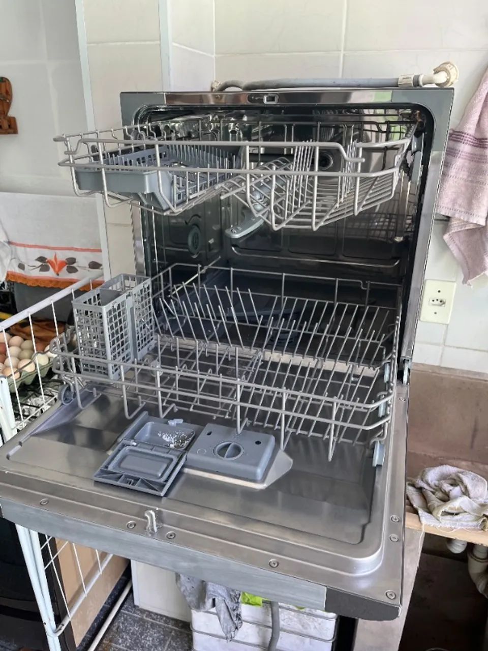 Lava Louças Electrolux 8 Serviços - Foto 4