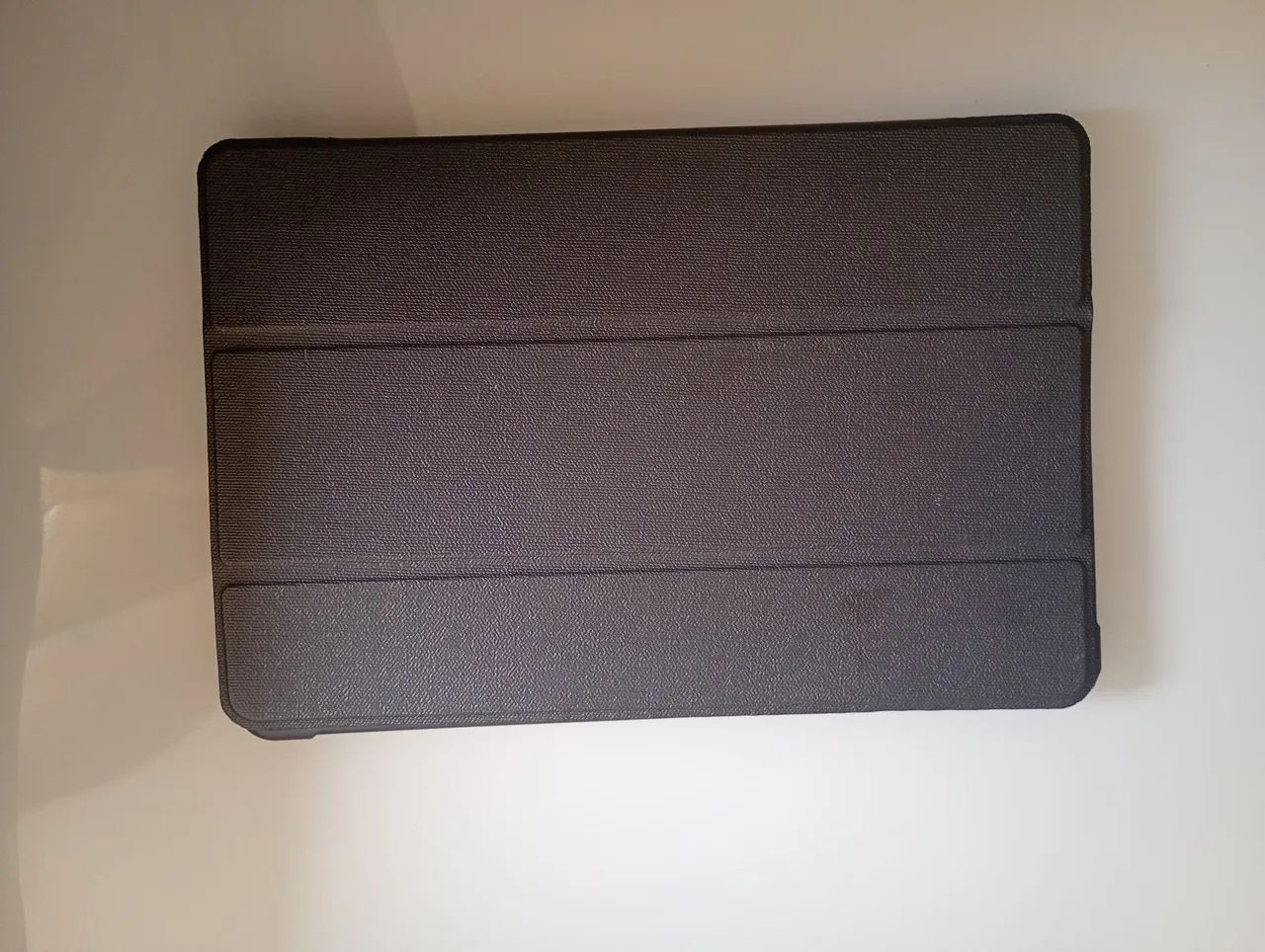 TABLET EXCELENTE PARA JOGOS E ESTUDO ACOMPANHA TECLADO CANETA E FONE  CAIXA  - Foto 5