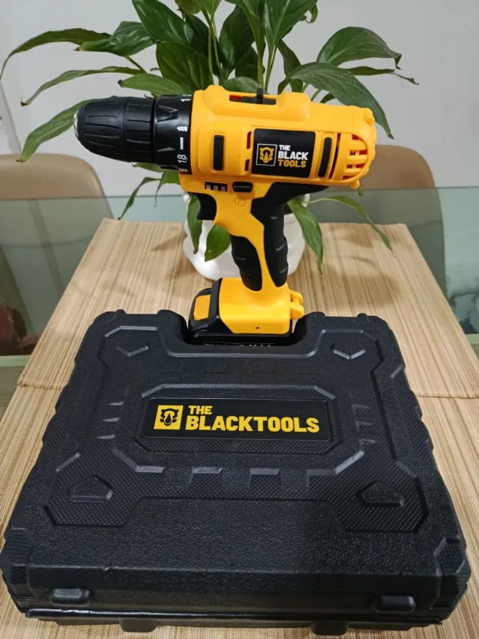 Resolva Tudo em Casa! Parafusadeira 12V + Maleta e Entrega Grátis* - Foto 3