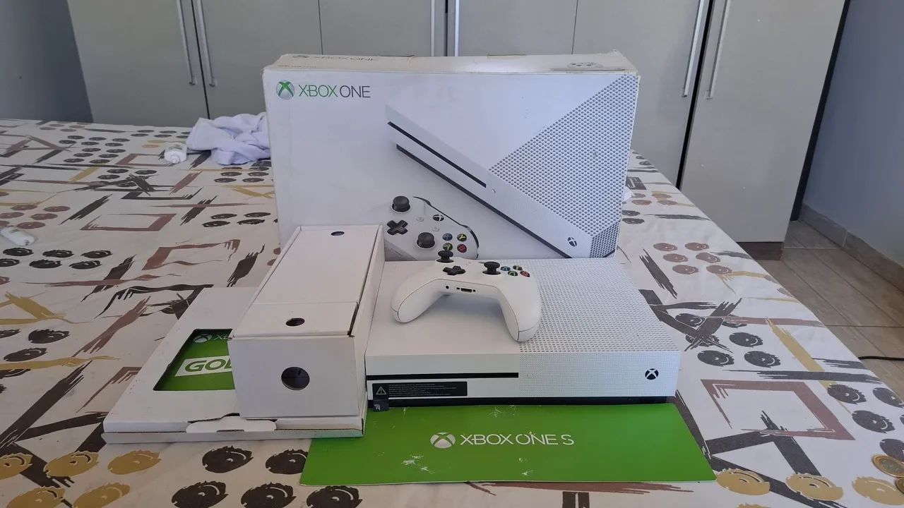 XBOX ONE S