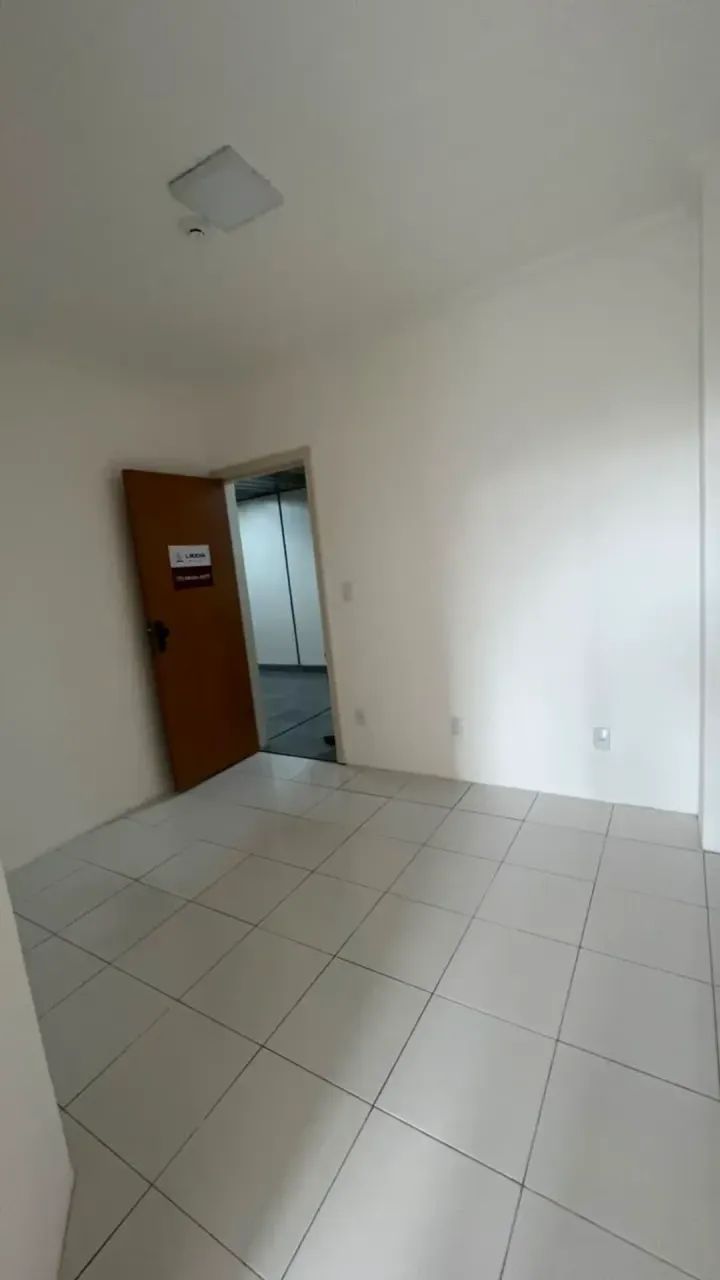 Sala comercial para alugar no Edf. Max Center - Foto 4