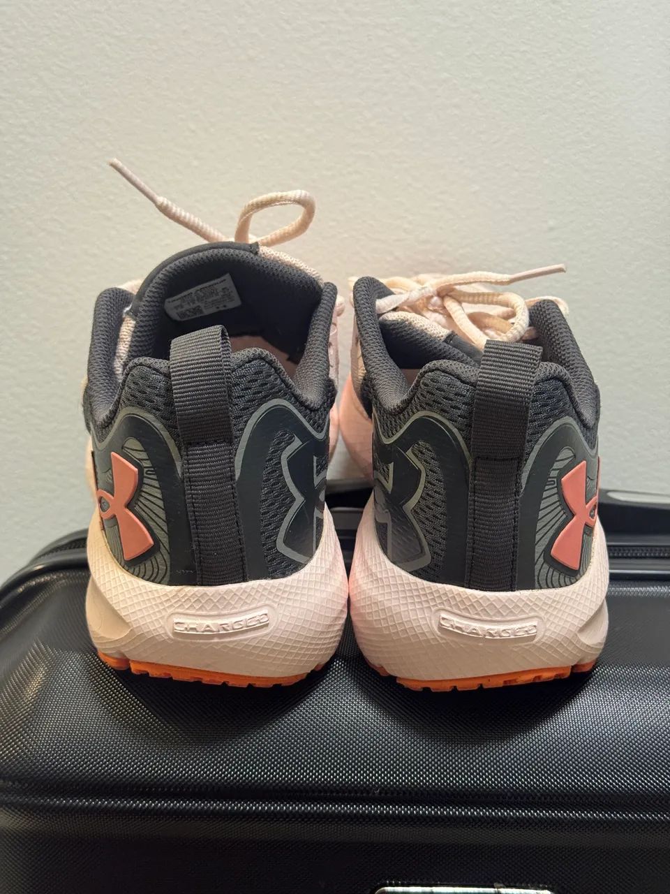 tenis under armour feminino charged guest - Foto 3