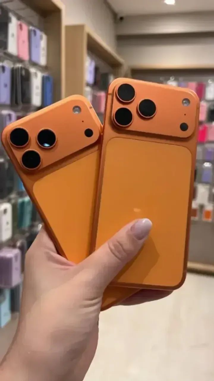 iPhone 17 Pro Max Laranja - Seminovo com Garantia!