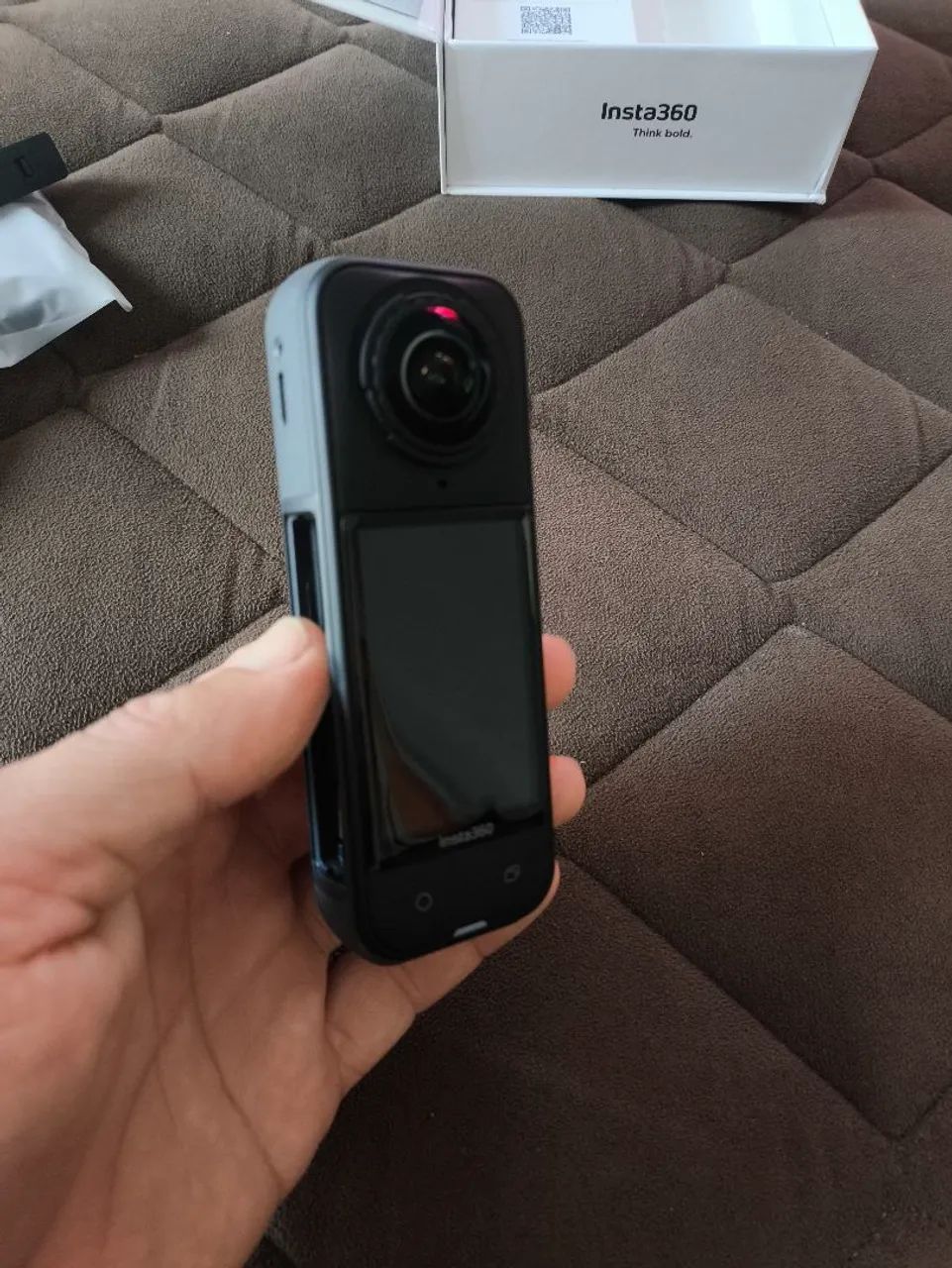 Insta360 X5 - Foto 4