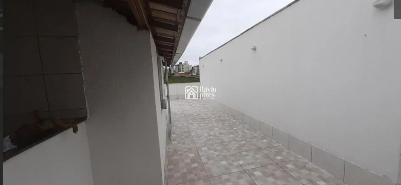 Prédio com 5 Apartamentos de 100m², 2 Coberturas e Loja Comercial no Térreo. - Foto 5