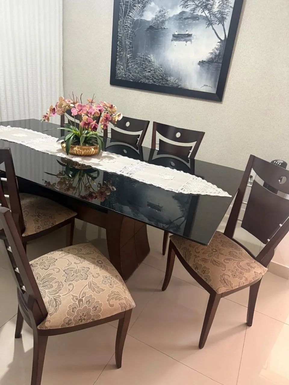 ? OPORTUNIDADE! MESA DE JANTAR COM 8 CADEIRAS ? - Foto 3