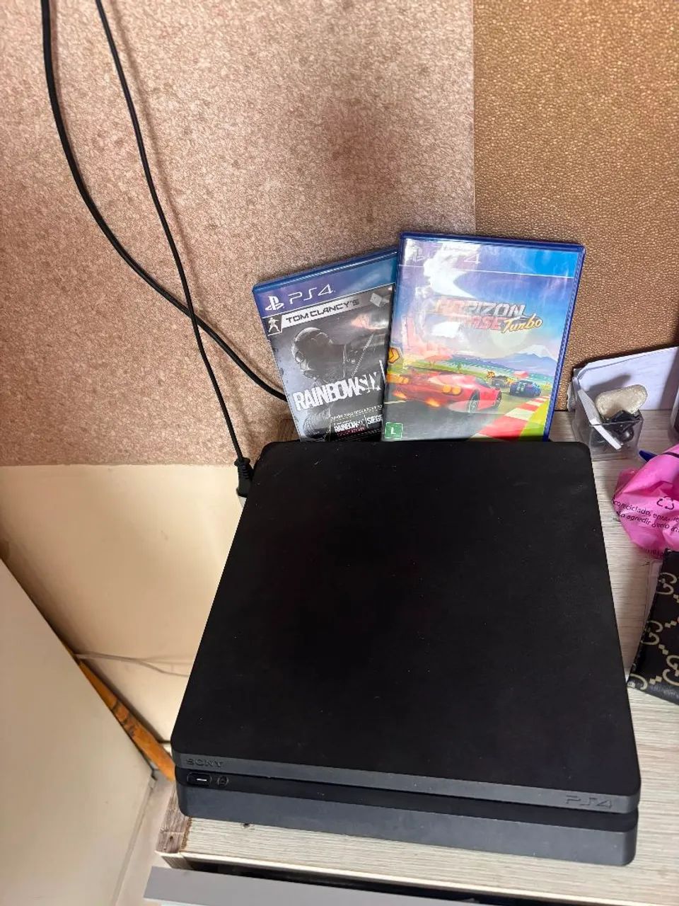 Ps4 slim +2 jogos - Foto 3