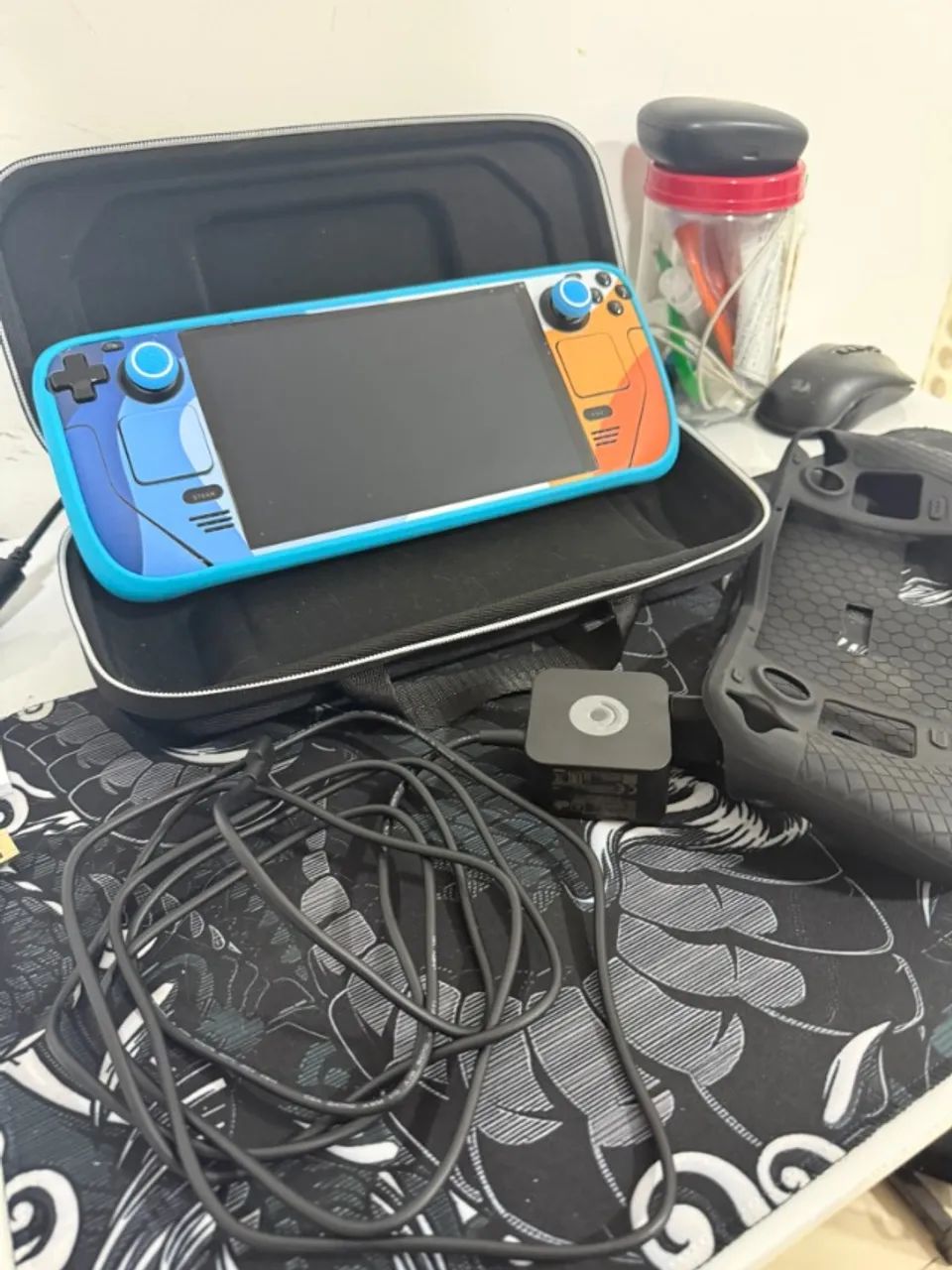 Steam Deck OLED 512GB + MicroSD 1TB + Skin + Case + Acessórios