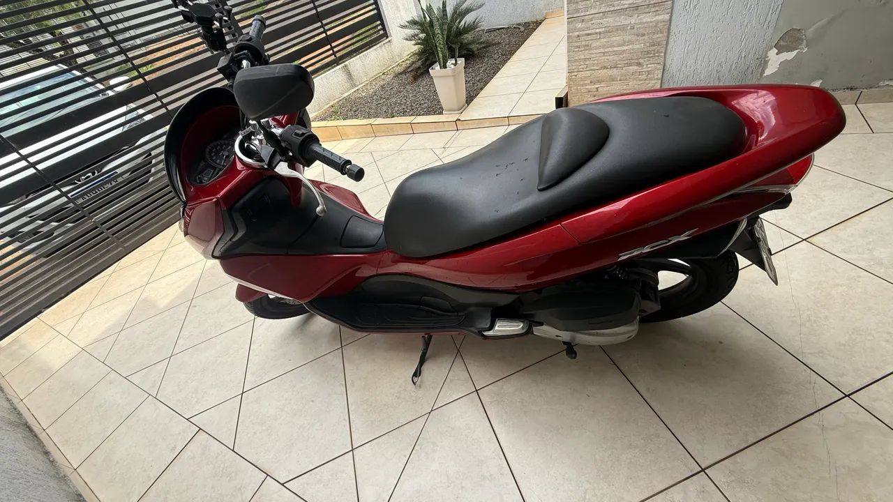 VENDE-SE HONDA PCX 150 - 2014  - Foto 3