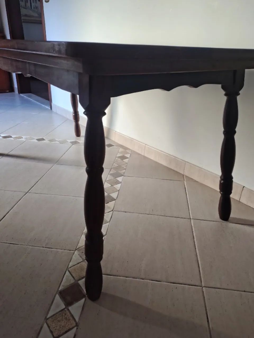 Mesa Madeira Imbuia Maciça Retangular 6 lugares 1,60 cm - Foto 3