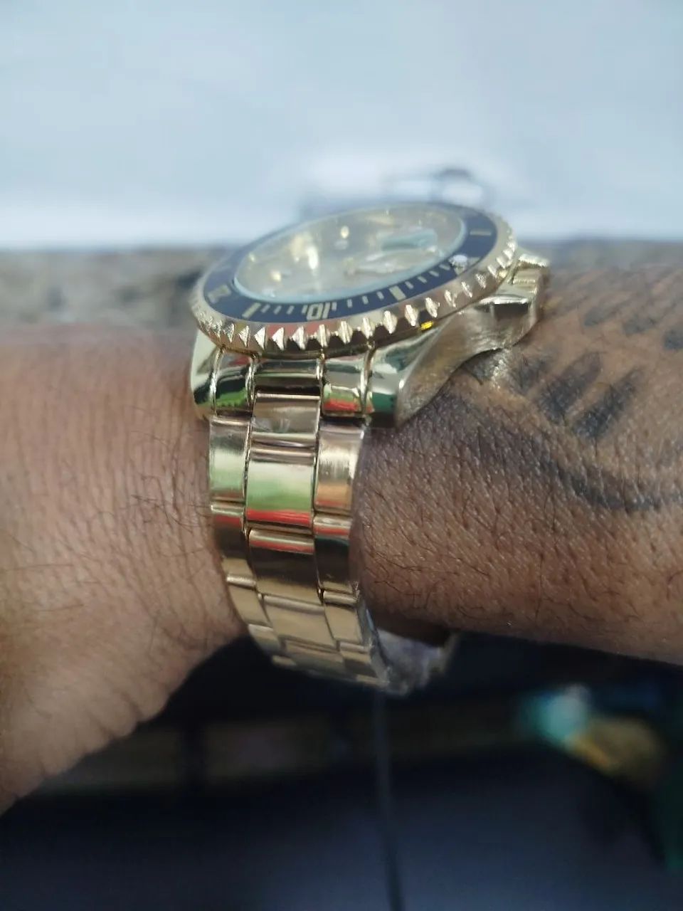 Relógio dourado  - Foto 3