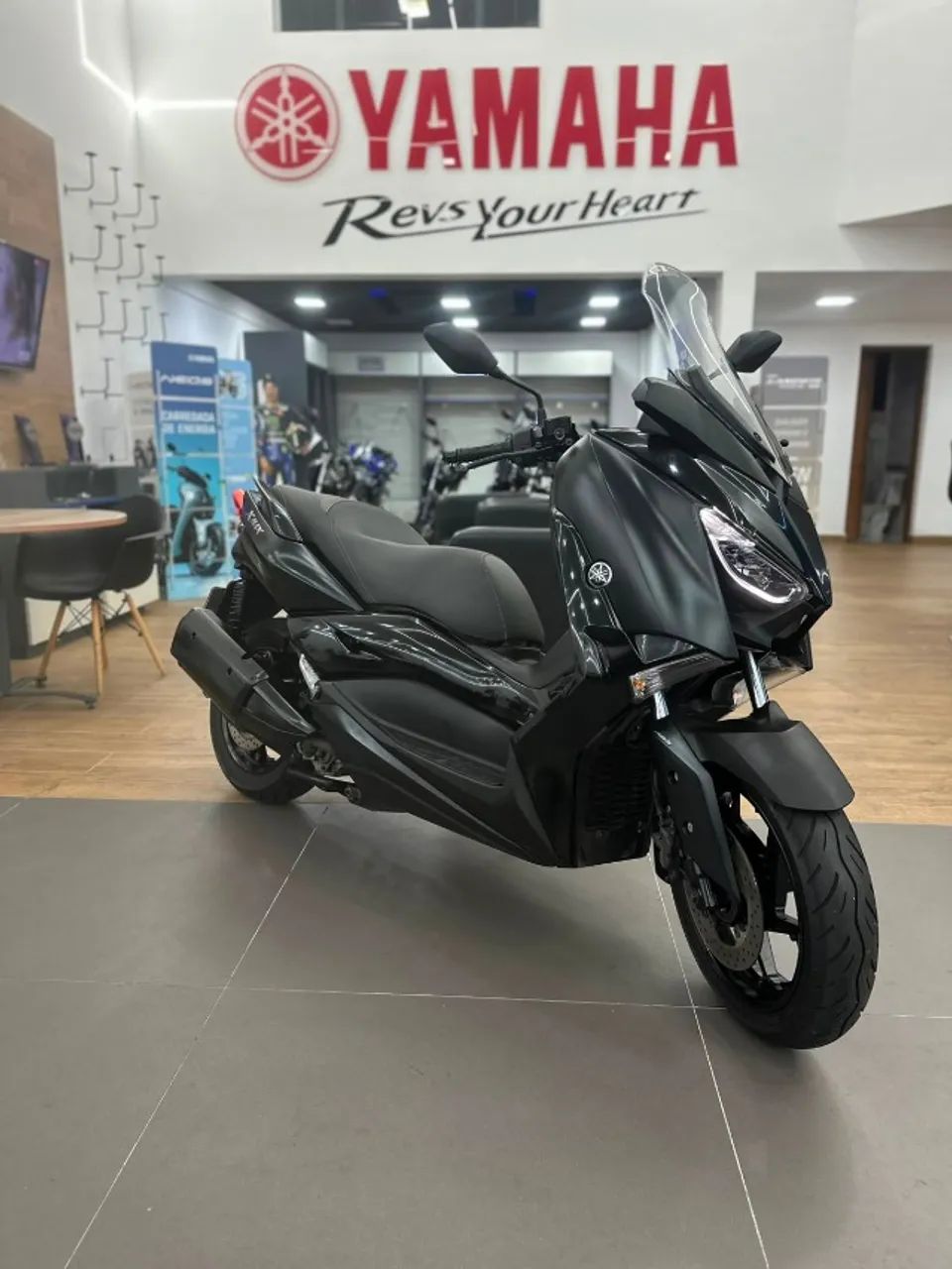 XMAX 250 2022 REVISADA E COM GARANTIA 