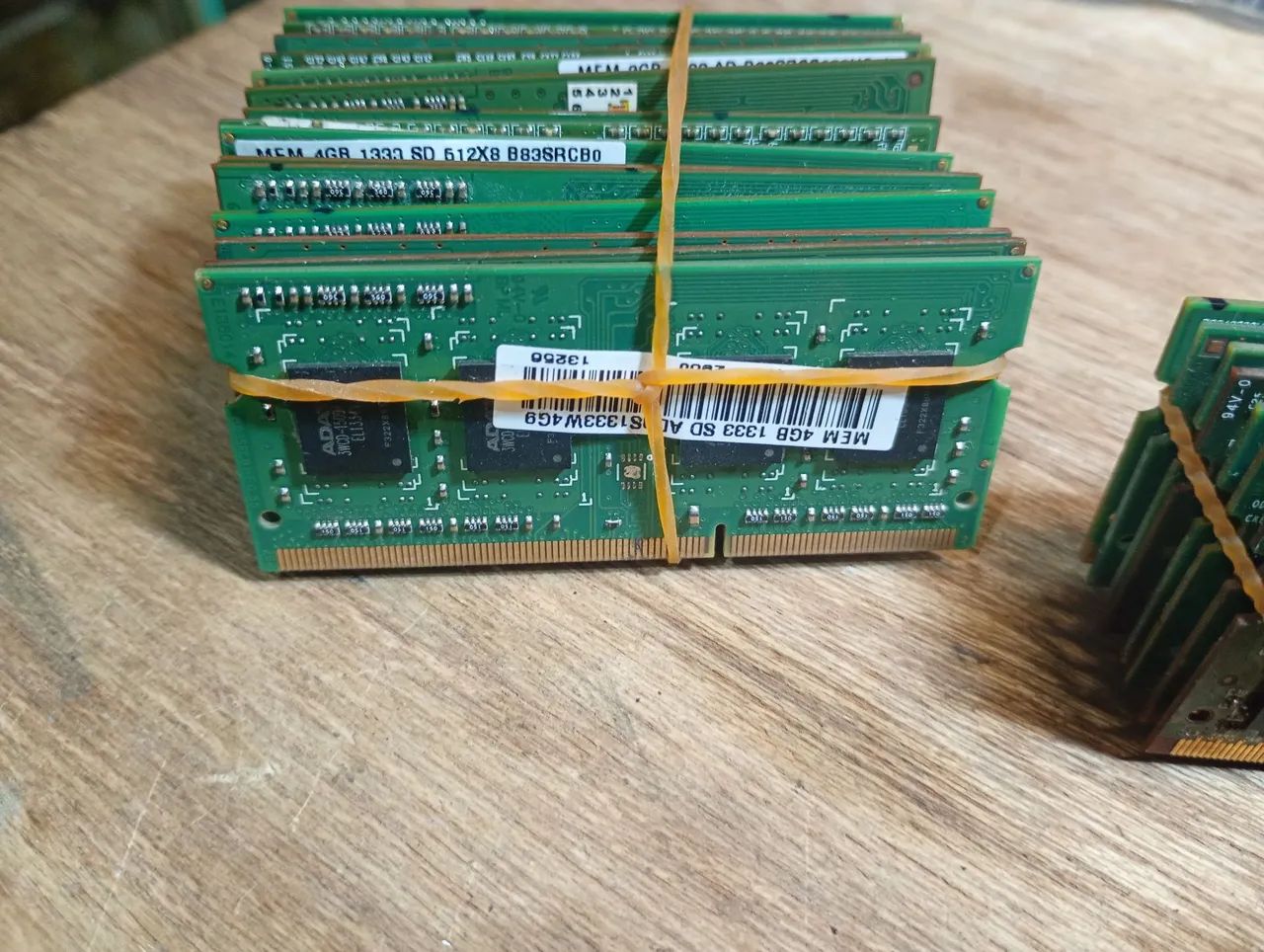 Memórias de Notebook DDR3 de 4GB e 2GB DDR2 De 2GB
