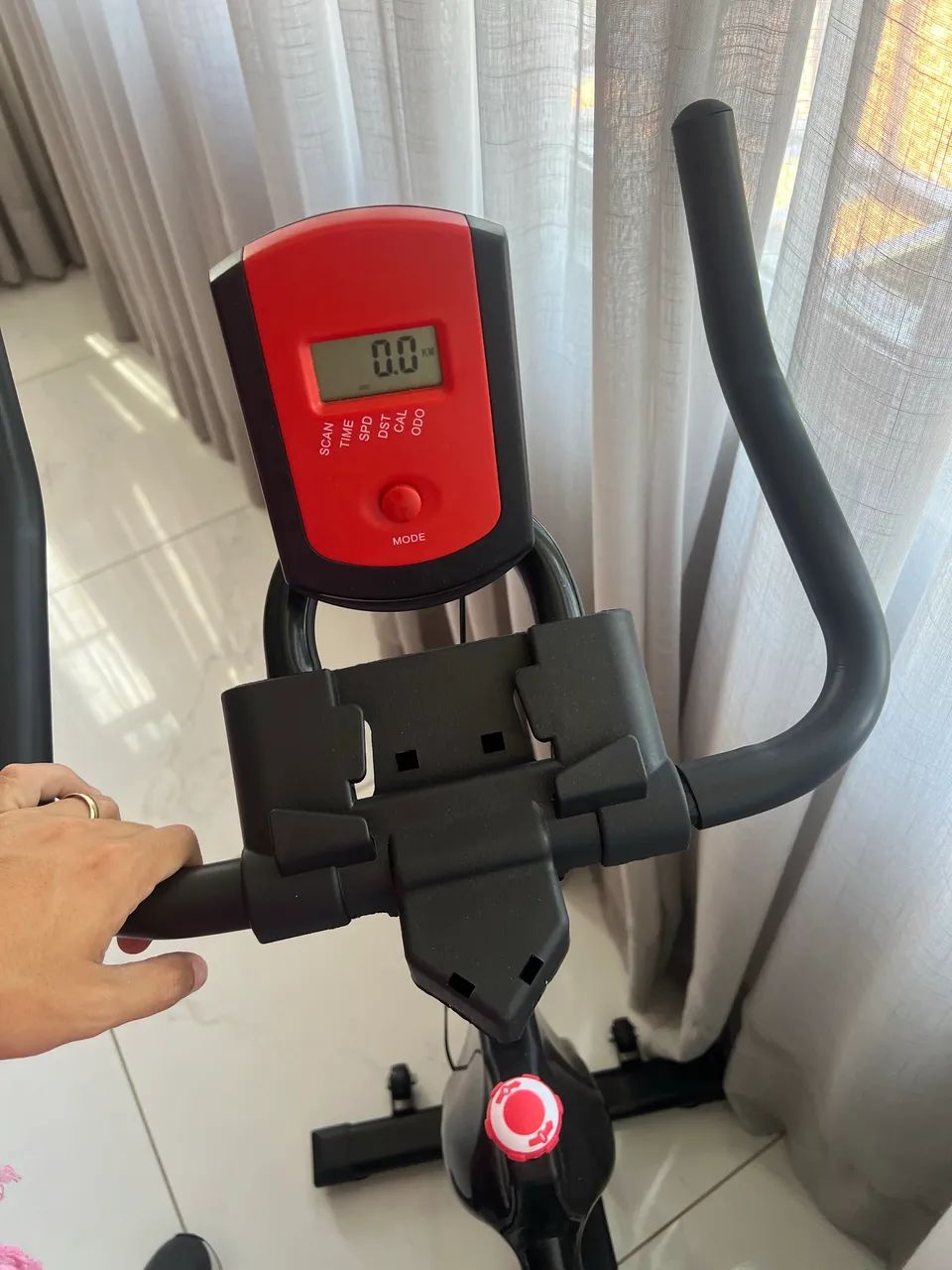Vendo bicicleta ergométrica, pouco utilizado  - Foto 2
