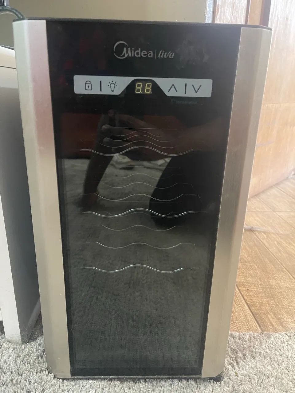Adega de vinho Midea 8 garras   - Foto 3