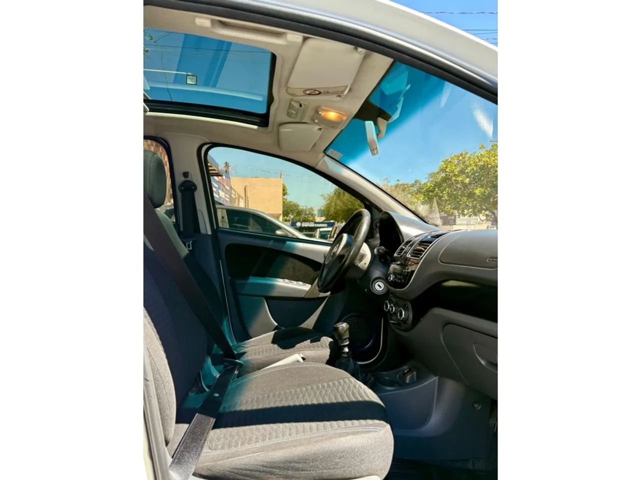 Fiat Palio Sporting 1.6 Flex 16V 5P 2016 - Foto 5