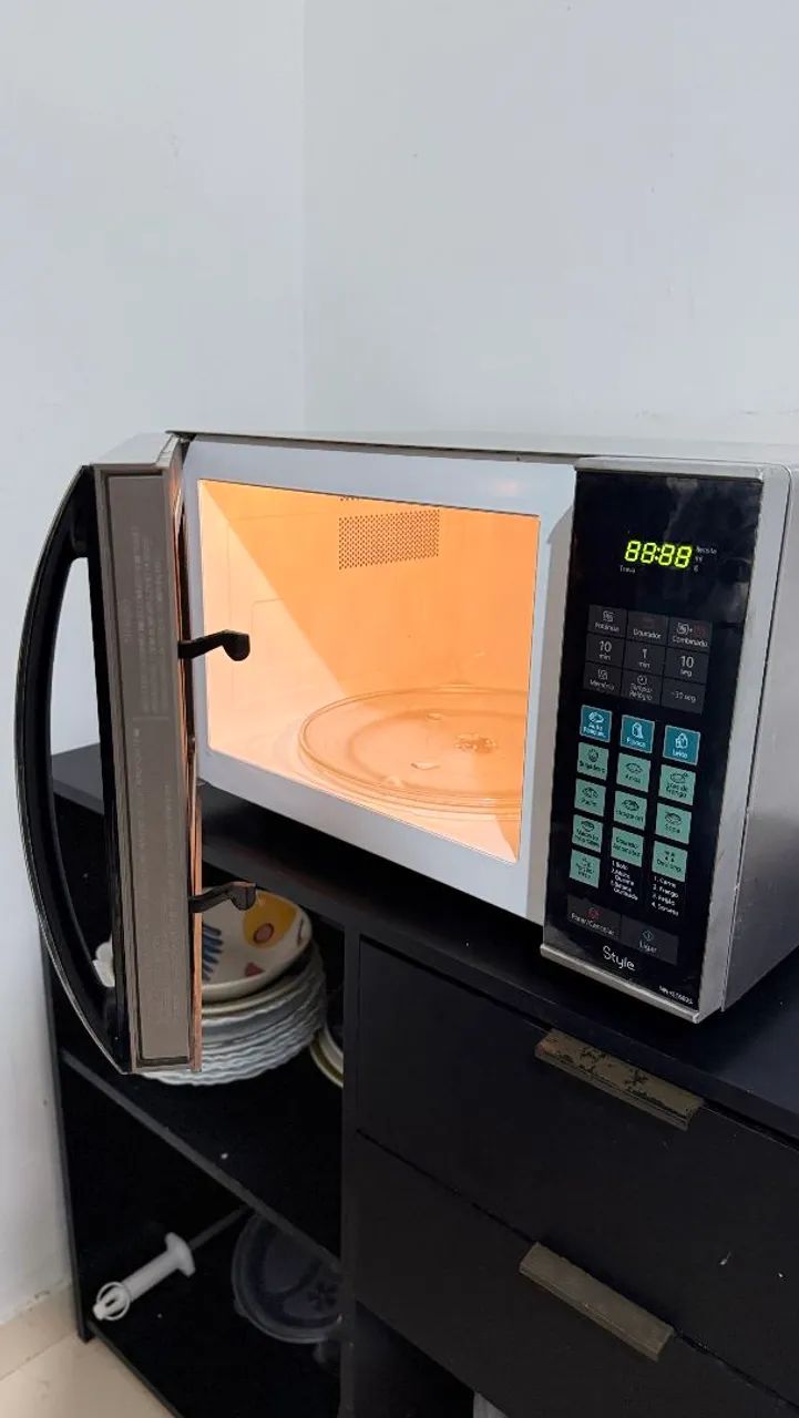 Microondas Panasonic Espelhado  - Foto 2
