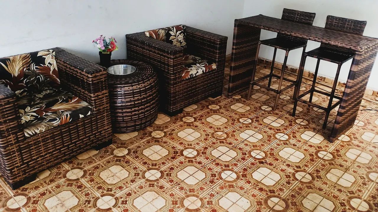 Jogo de poltronas e balcão bistrô  - Foto 4