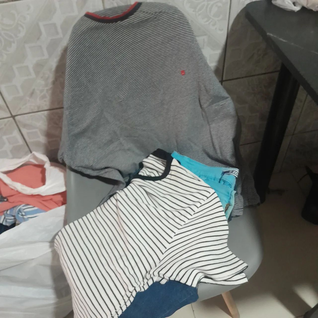 Roupas - Foto 2