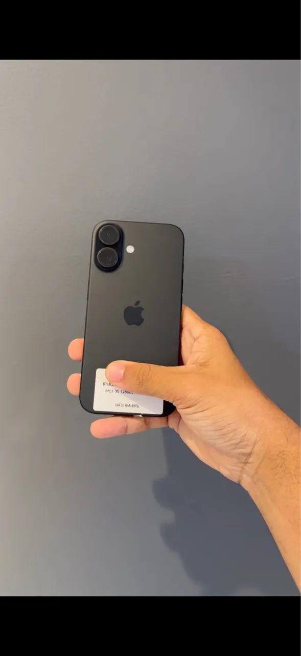 Vendo iPhone 16 128GB preto 
