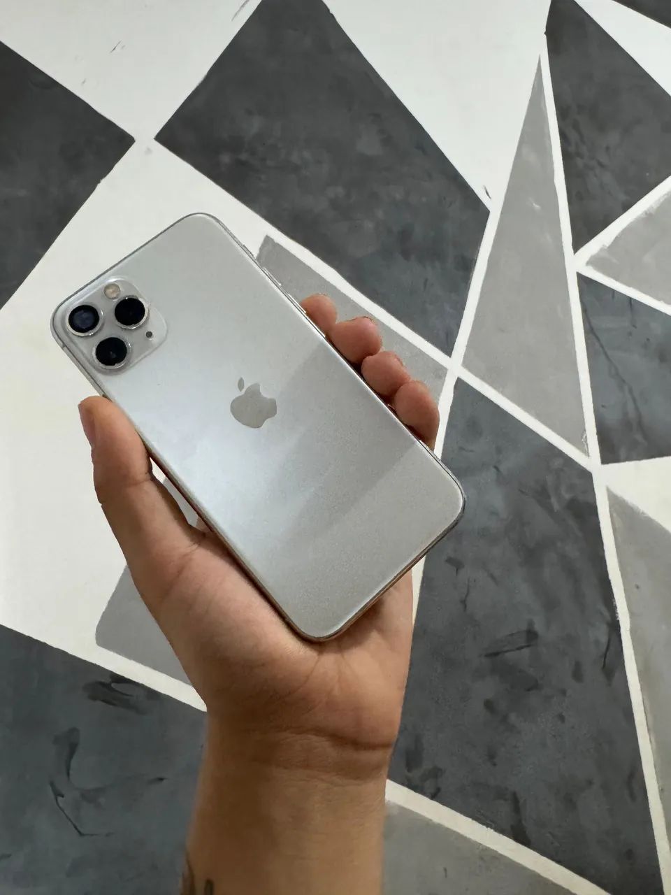 iPhone 11 Pro 256gb leia a descrição - Celulares e Smartphones