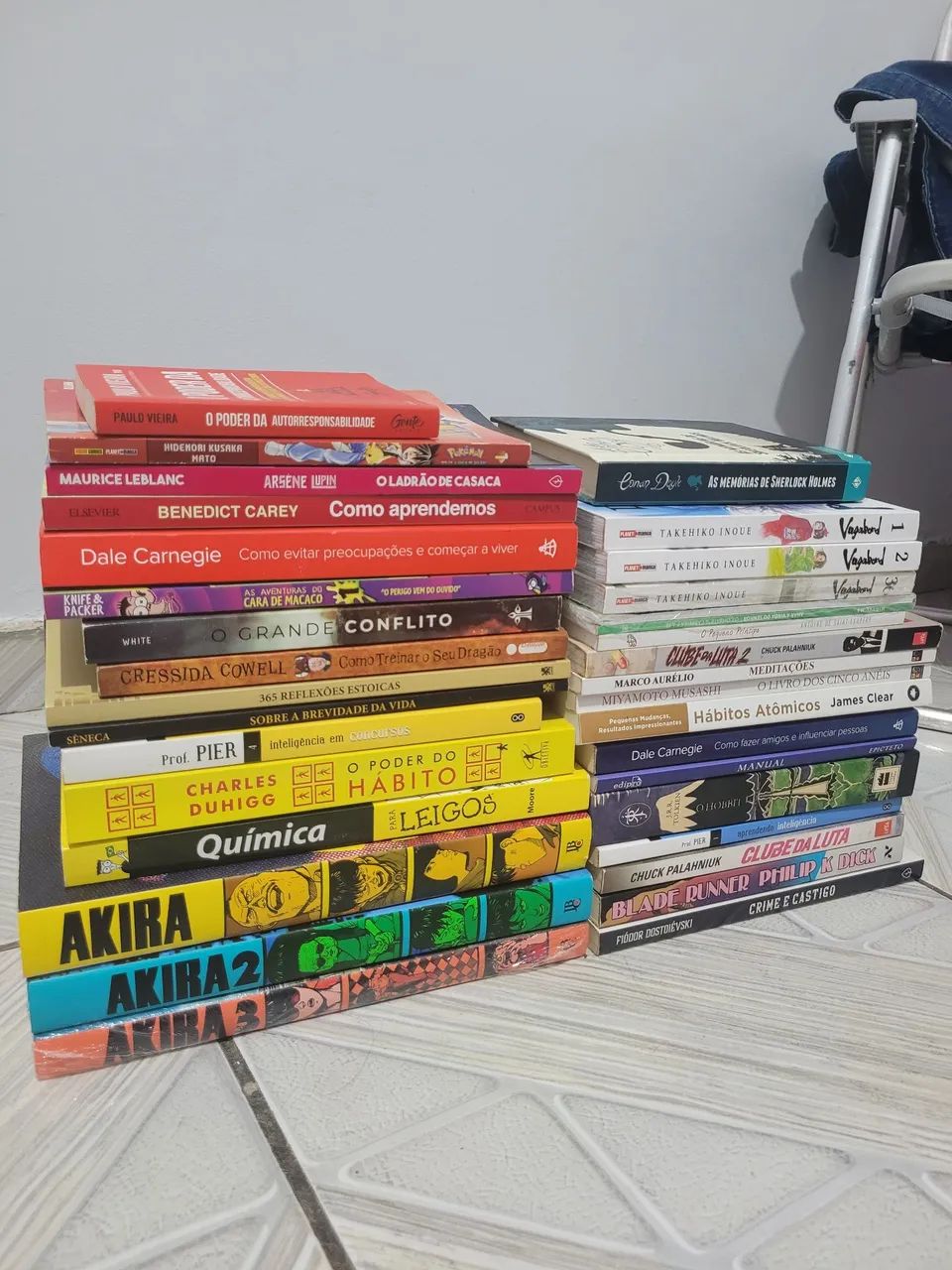 Livros e Mangás Diversos - Foto 4