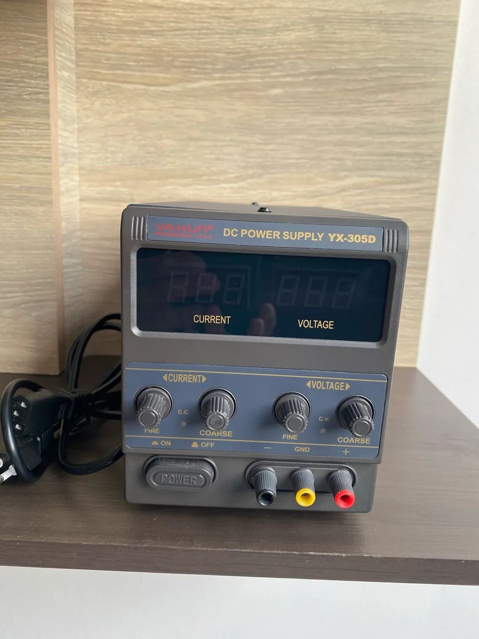 Bench Power Supply466472813262940160