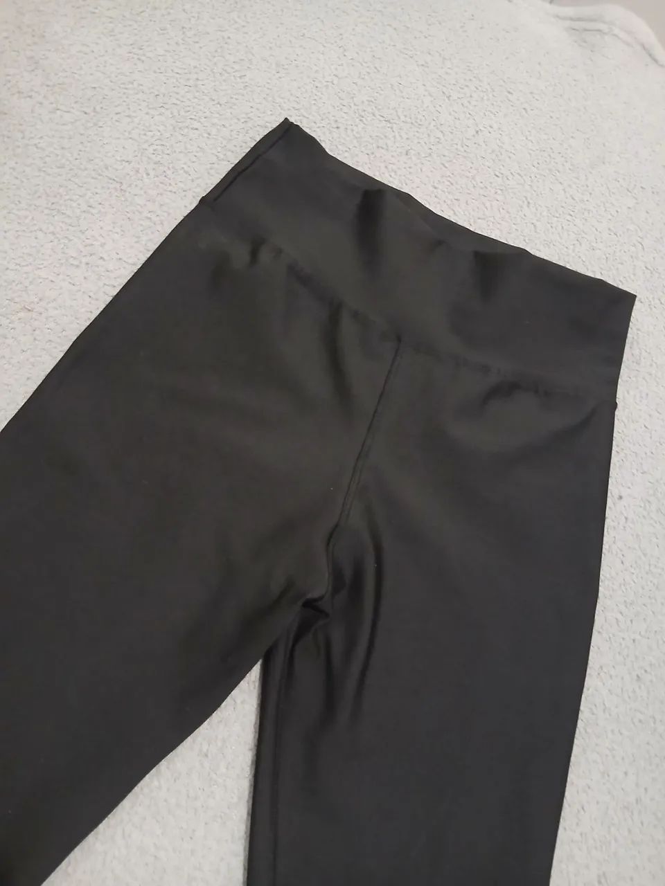 Calça leggy preta - Foto 2