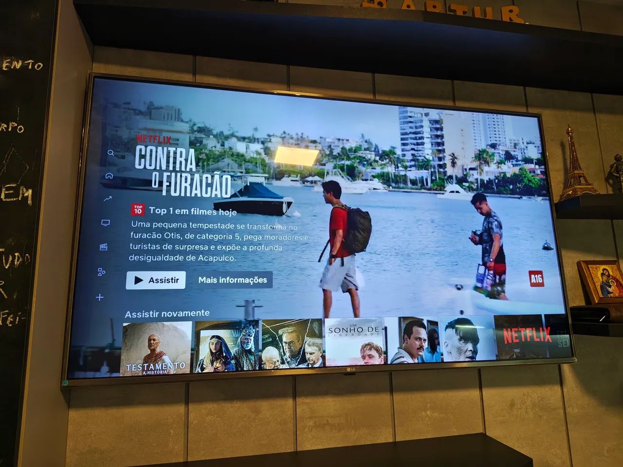 Vendo TV LG smart ultra HD 4k 55 polegadas  - Foto 2