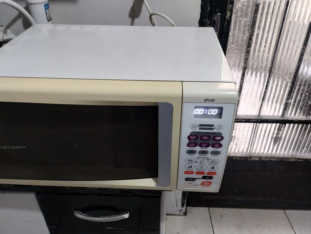 Microondas Brastemp 30 Litros  - Foto 5
