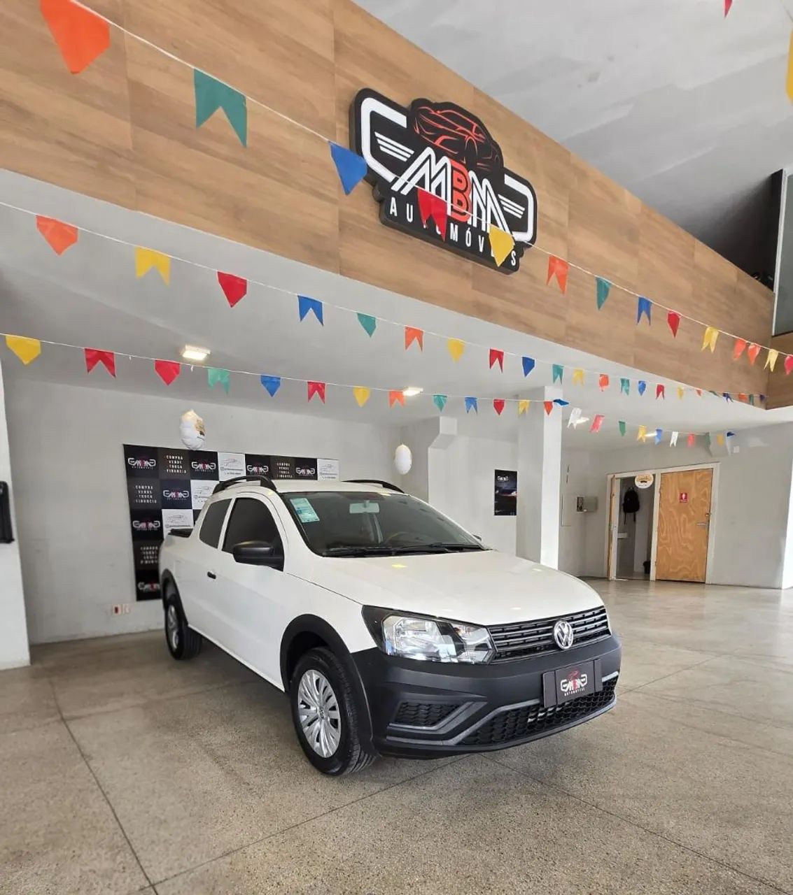 Volkswagen Saveiro Robust 1.6 Total Flex 8V CD 2023 - Foto 2