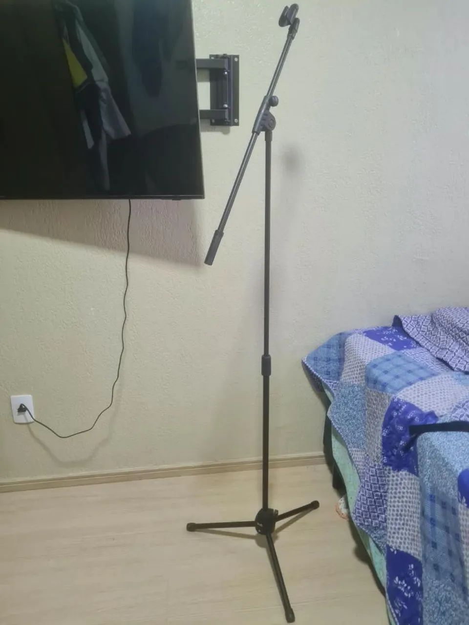 Tripé desmontável para microfone