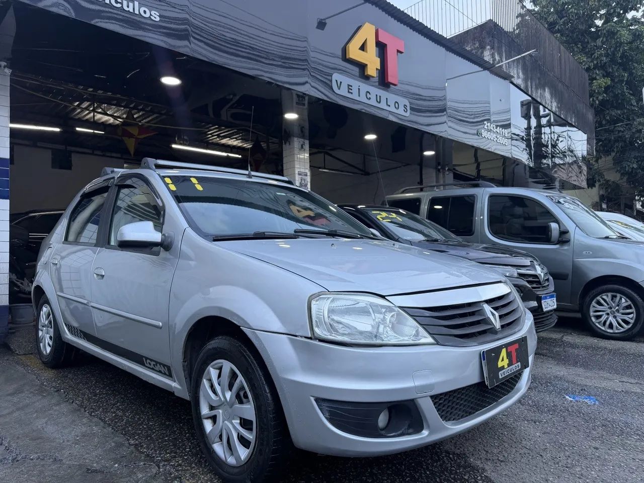 Renault Logan Expression Flex 1.6 16V 4P 2011 - Foto 2