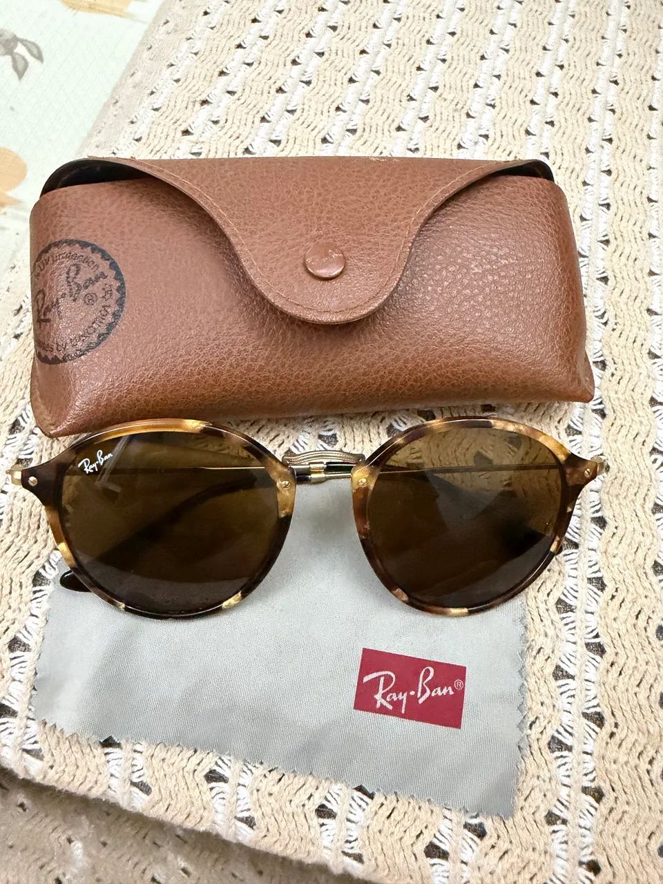 Óculos rayban original em ótimo estado 