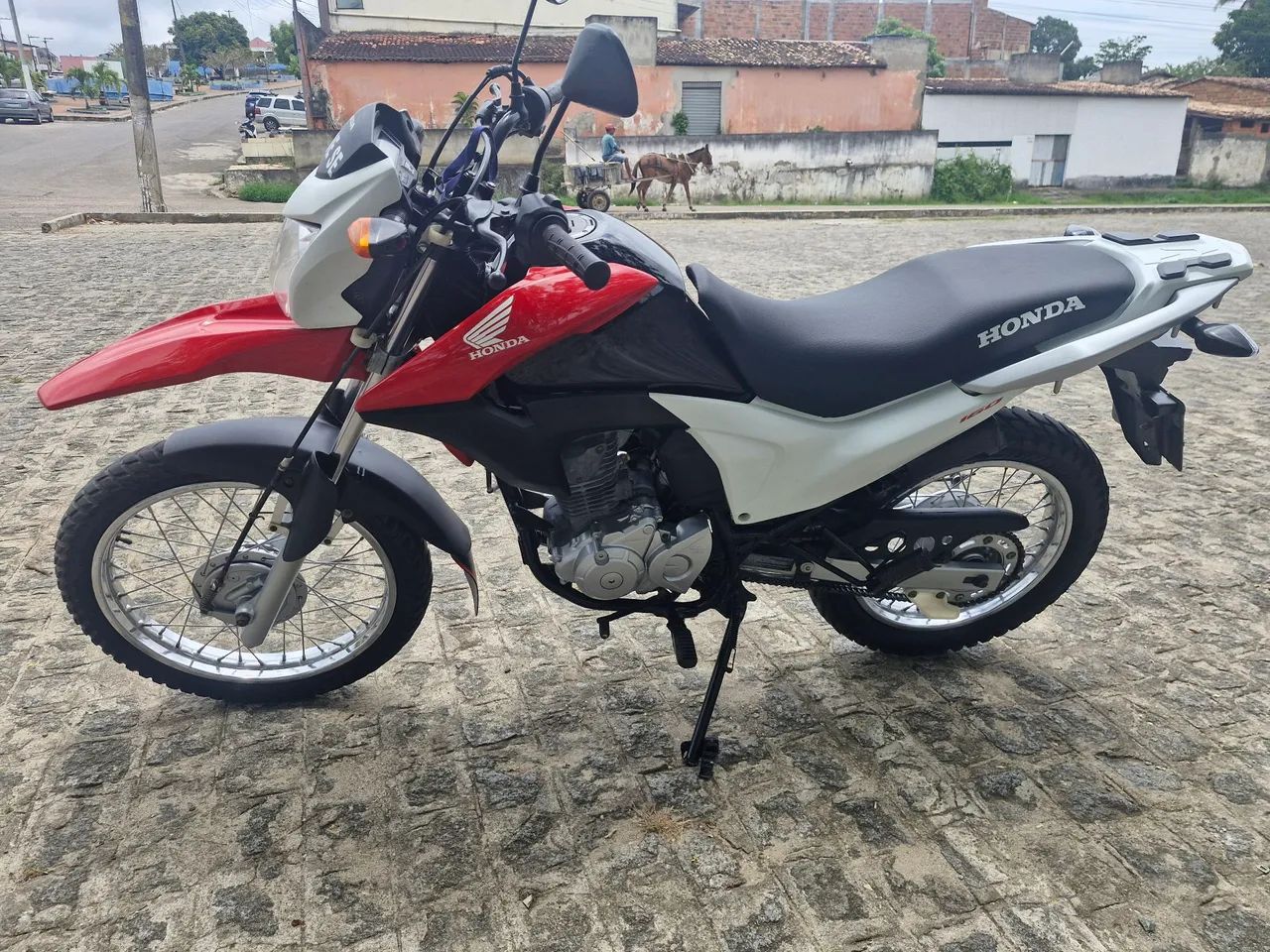 Bros 160cc conservada 