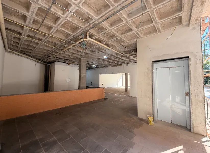 ALAMEDA BORGO | Sala Comercial para Locação, Loja 11 + 12 (juntas) com 244,59 m² por R$ 25 - Foto 2