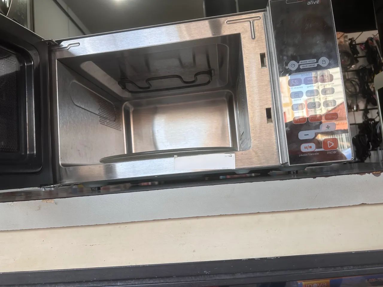 Microondas Brastemp com grill 110v - Foto 3