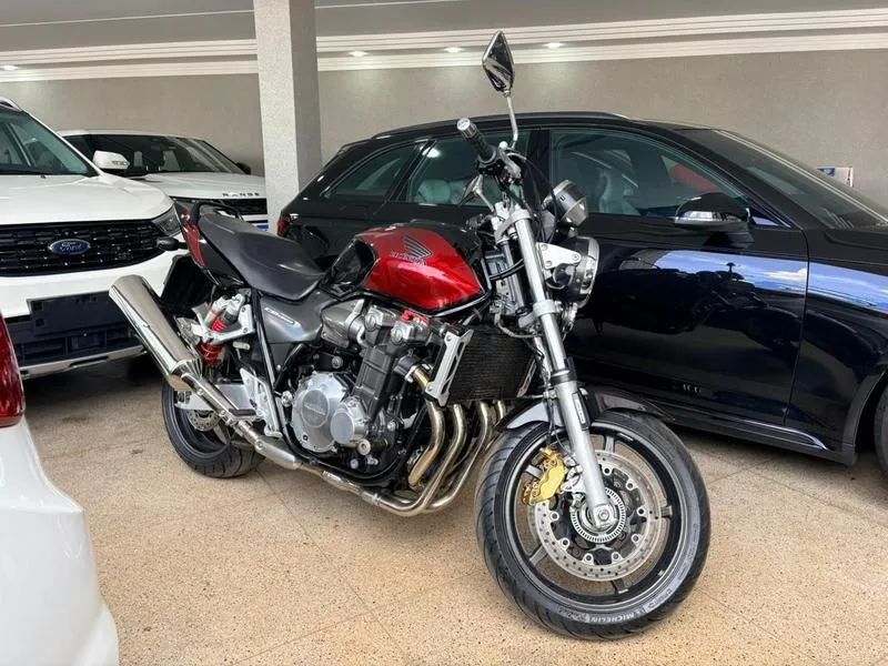 HONDA CB1300F 2008 - Foto 3