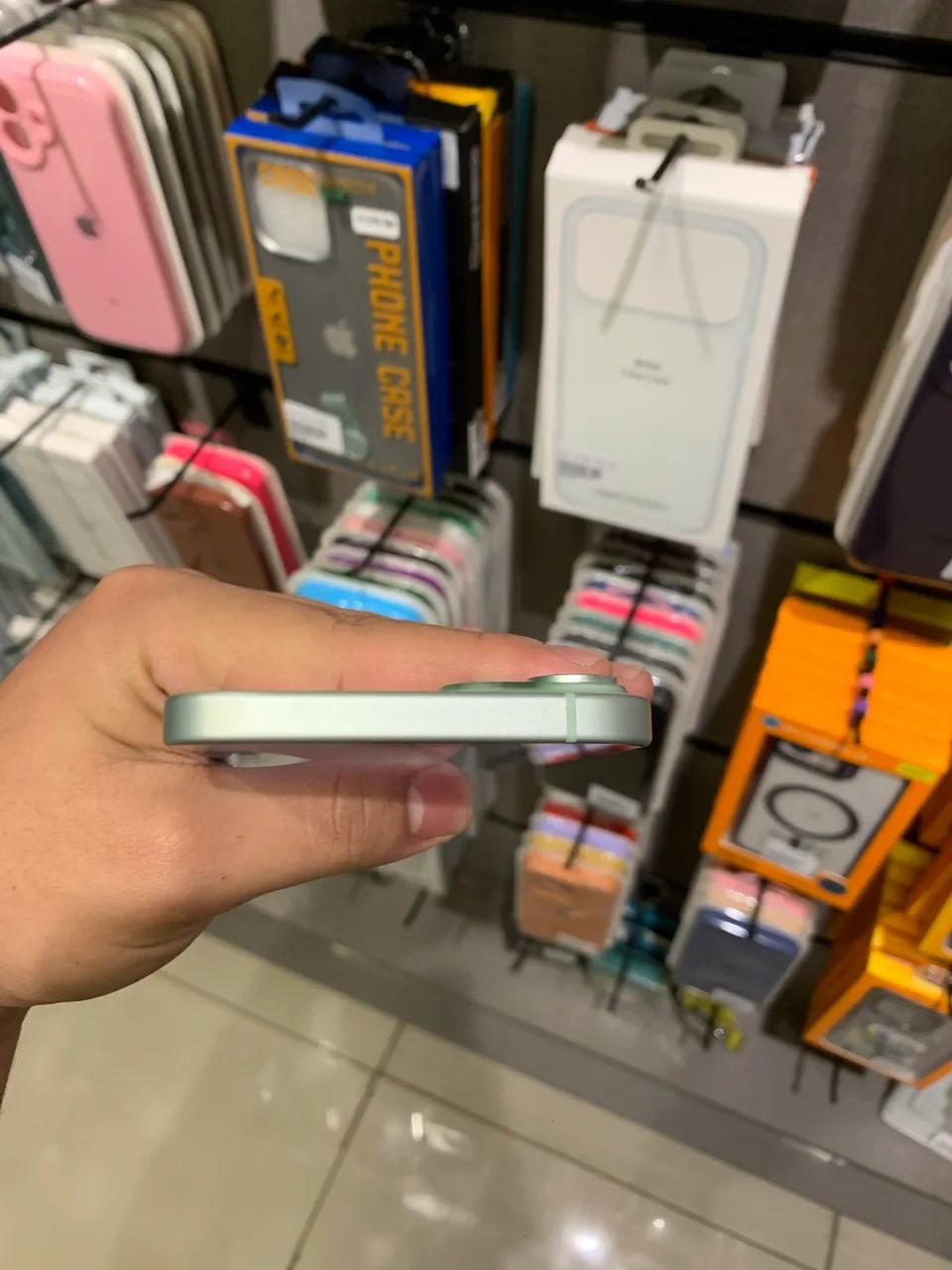 IPHONE 15 PLUS  - Foto 4