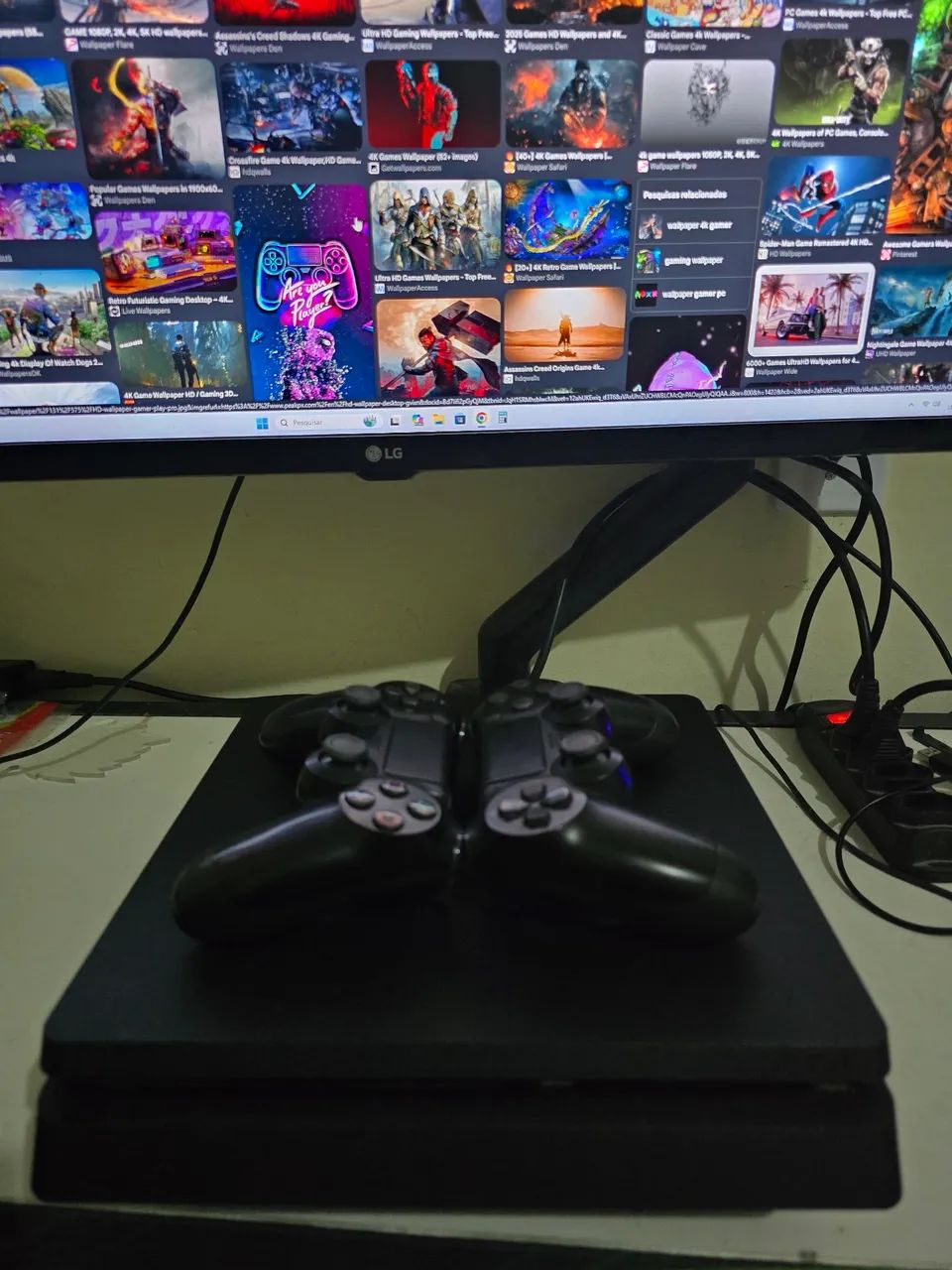 PS4 SLIM 1TB 2 CONTROLES - Foto 2