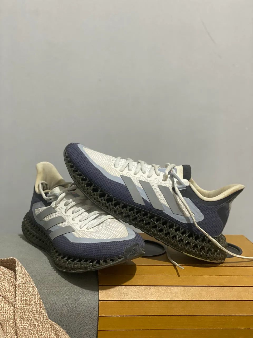 VENDO TÊNIS ADIDAS 4DFWD - Foto 3