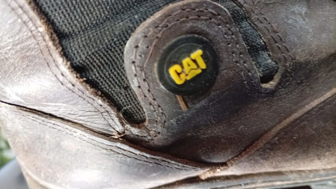 Bota Caterpillar original  - Foto 3