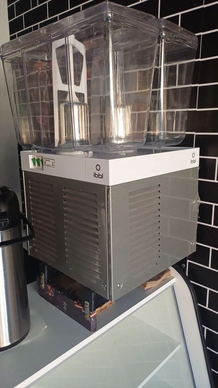 Vendo refresqueira ibbl 220v nova  - Foto 4