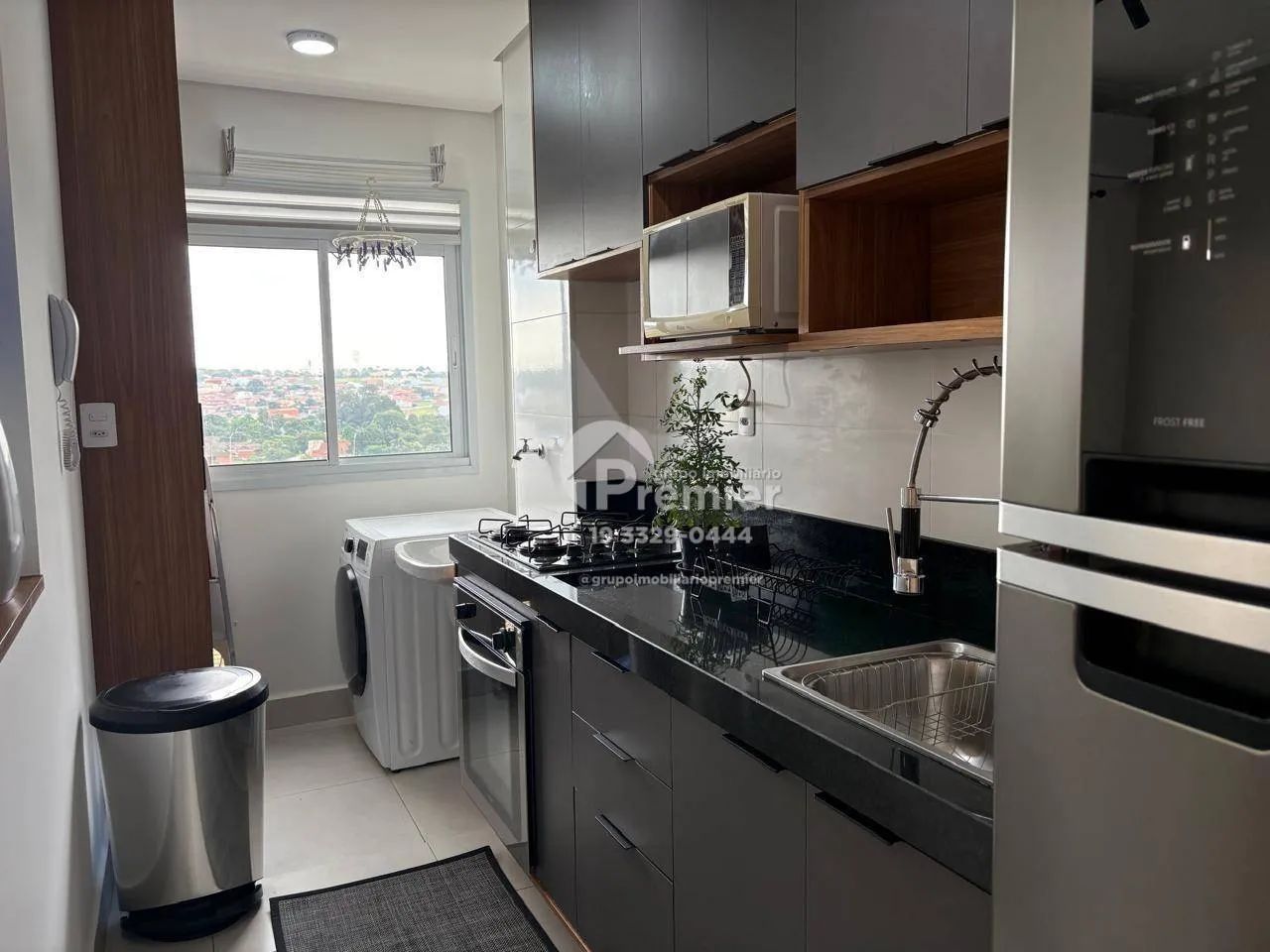 Apartamento mobiliado com dois dormitórios para alugar no Edifício Villa Helvetia em Indai
