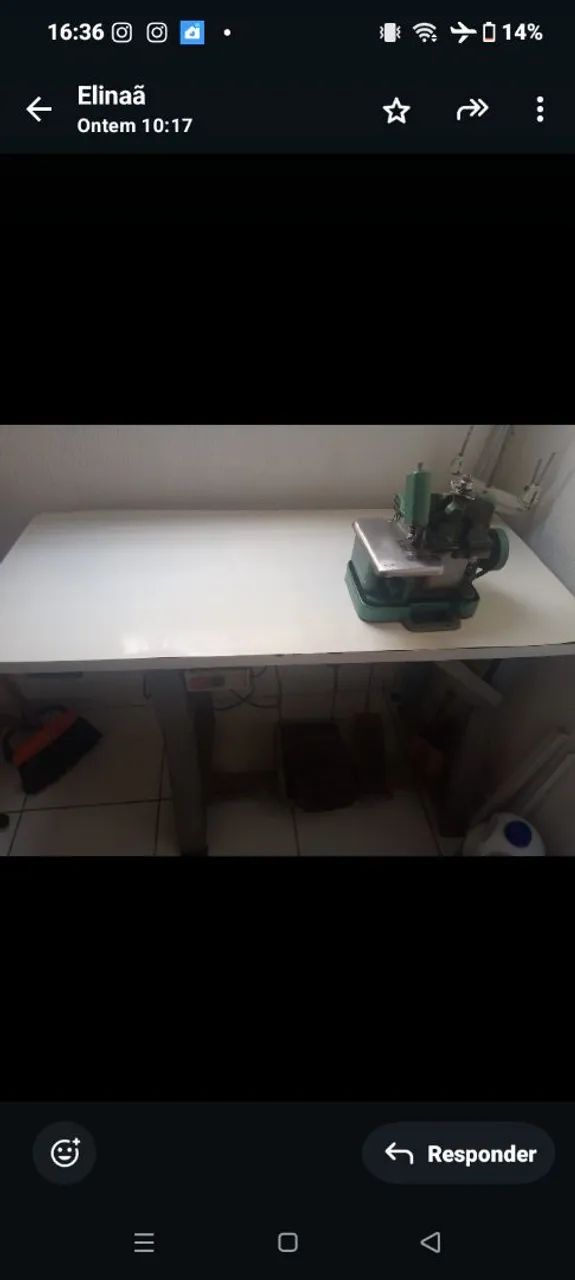 Máquina overloque 