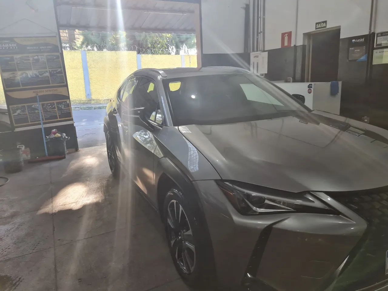 Lexus UX-250h Dynamic 2.0 16V Aut.(hybrid), foto 10 de 10