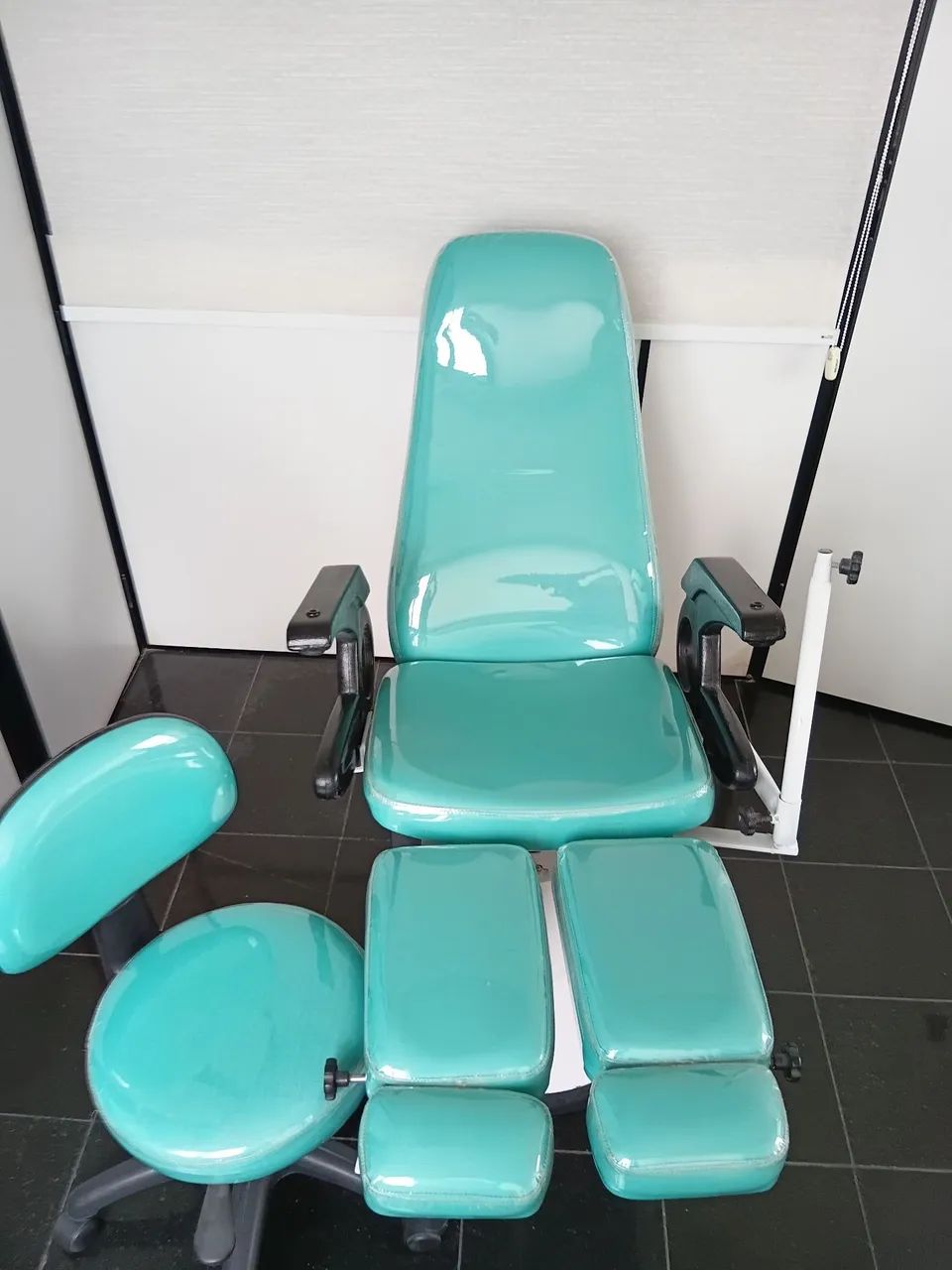 Cadeira de podologia Ferrante 