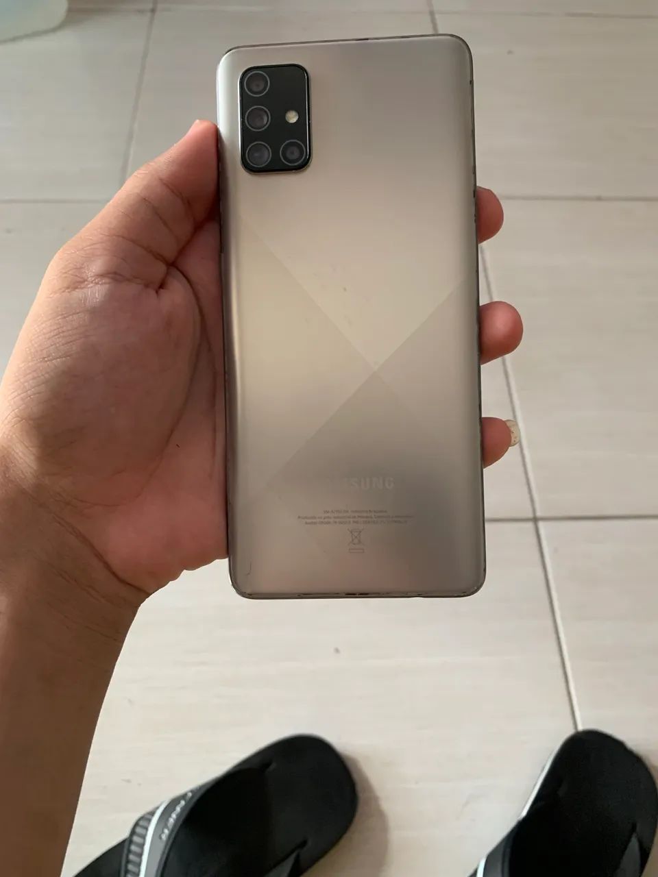 Samsung A71 pra vender ligeiro 