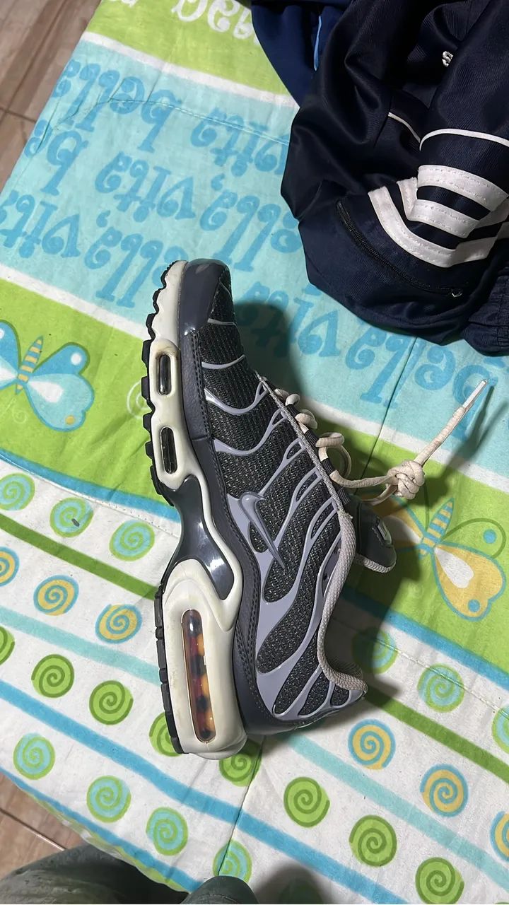 air max tn plus cinza - Foto 2