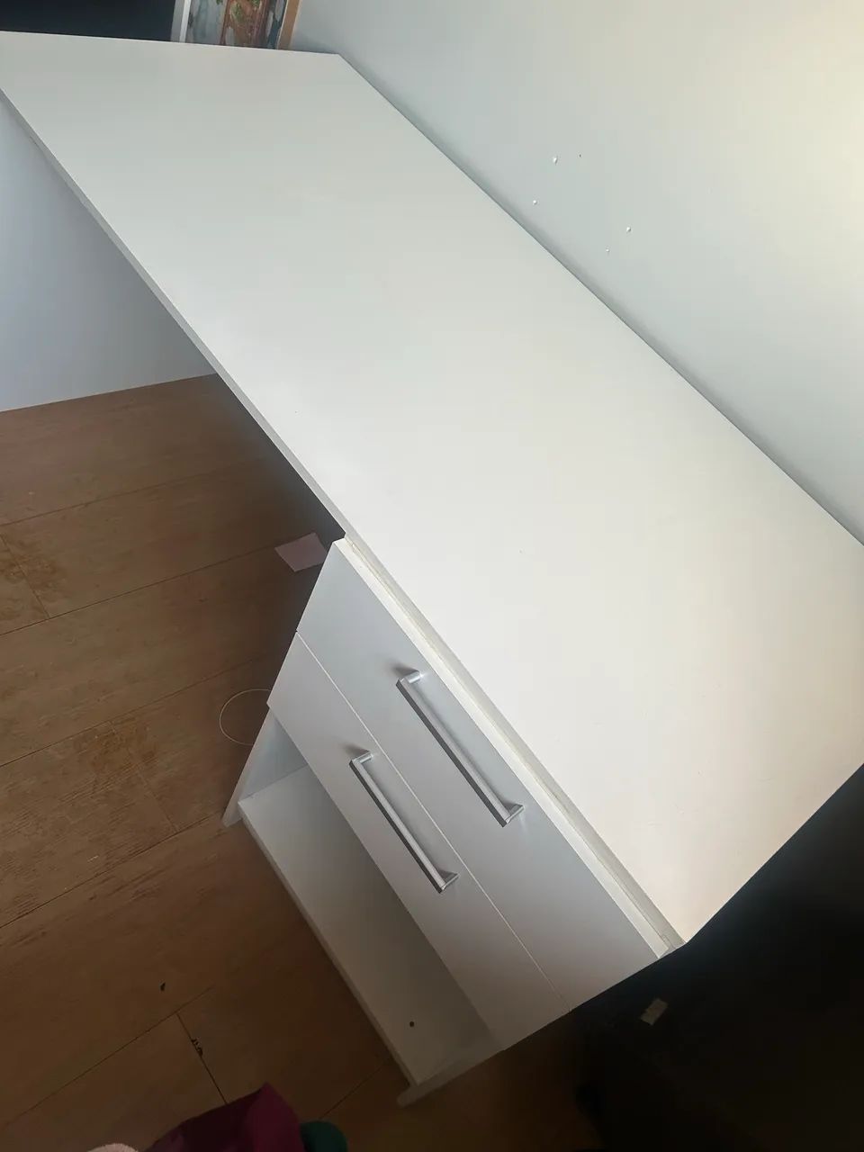 Escrivaninha Linda e Conservada - Ideal para Home Office - R$ 4 - Foto 4